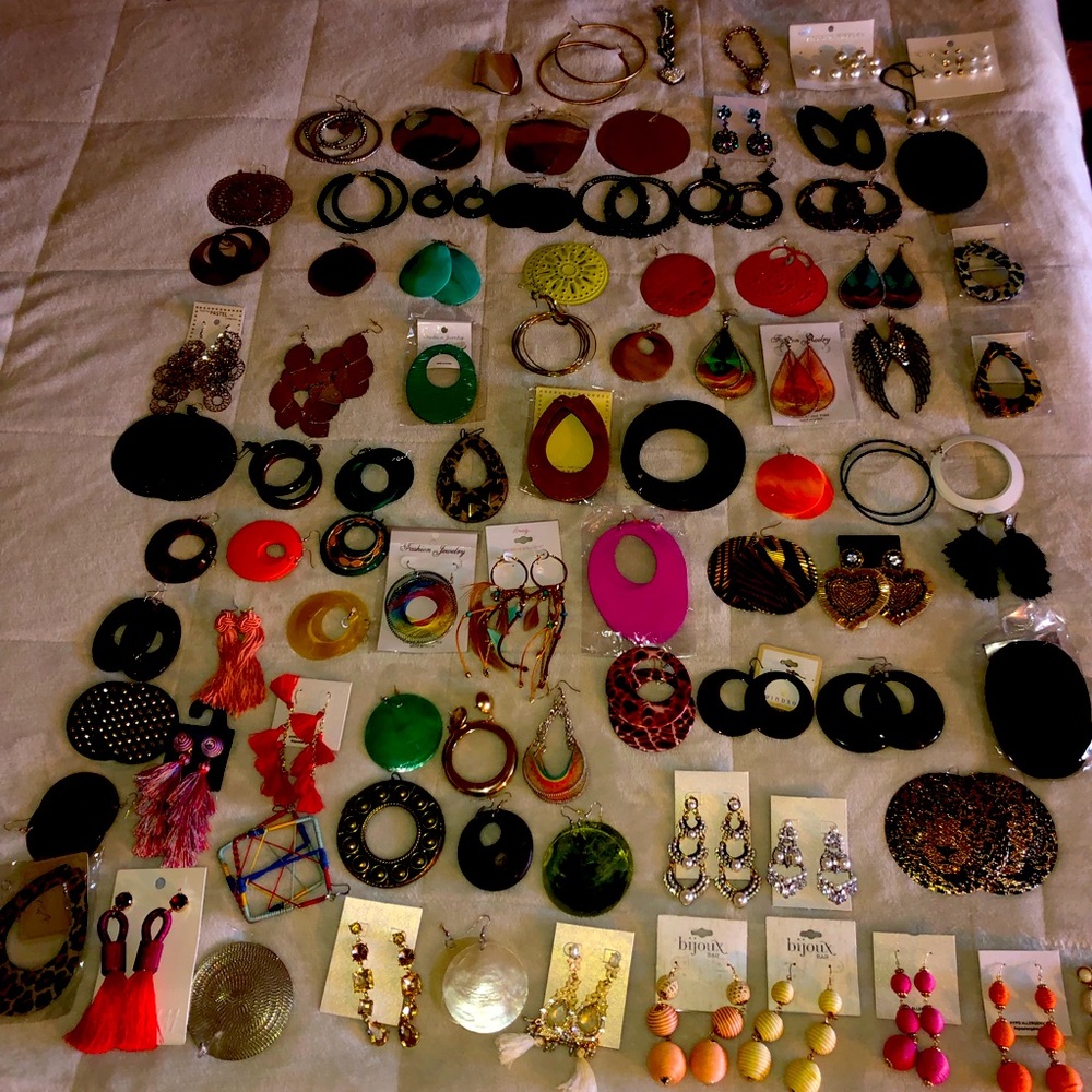 Bulk lot of earrings OBO